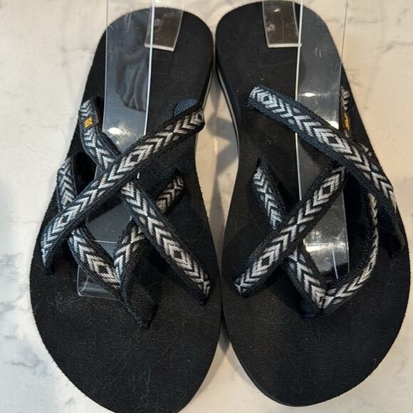 Teva Olowahu palms black white quick dry all day wear sustainable vegan size 6 - Picture 3 of 9